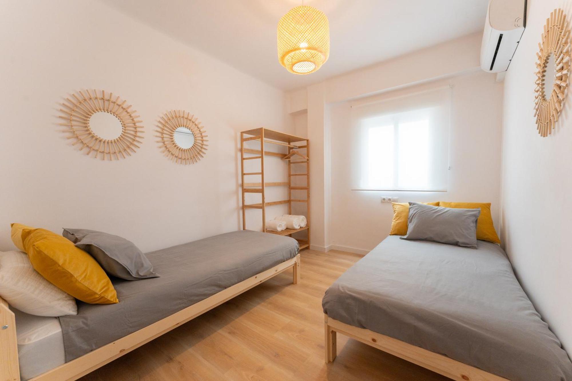 Malaga Lux Oasis - Modern 3Br, Fast Wifi, Smarttvアパートメント エクステリア 写真